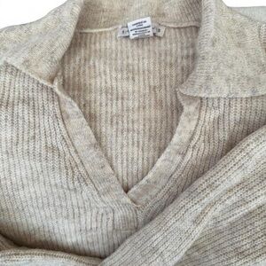 Sincerely Jules Cream V-Neck Sweater